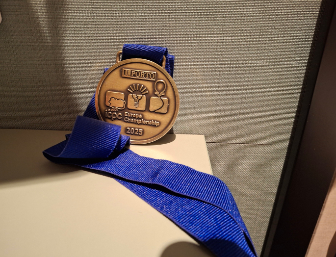 Brązowy medal  Akademickich Mistrzostw Europy w Programowaniu Zespołowym